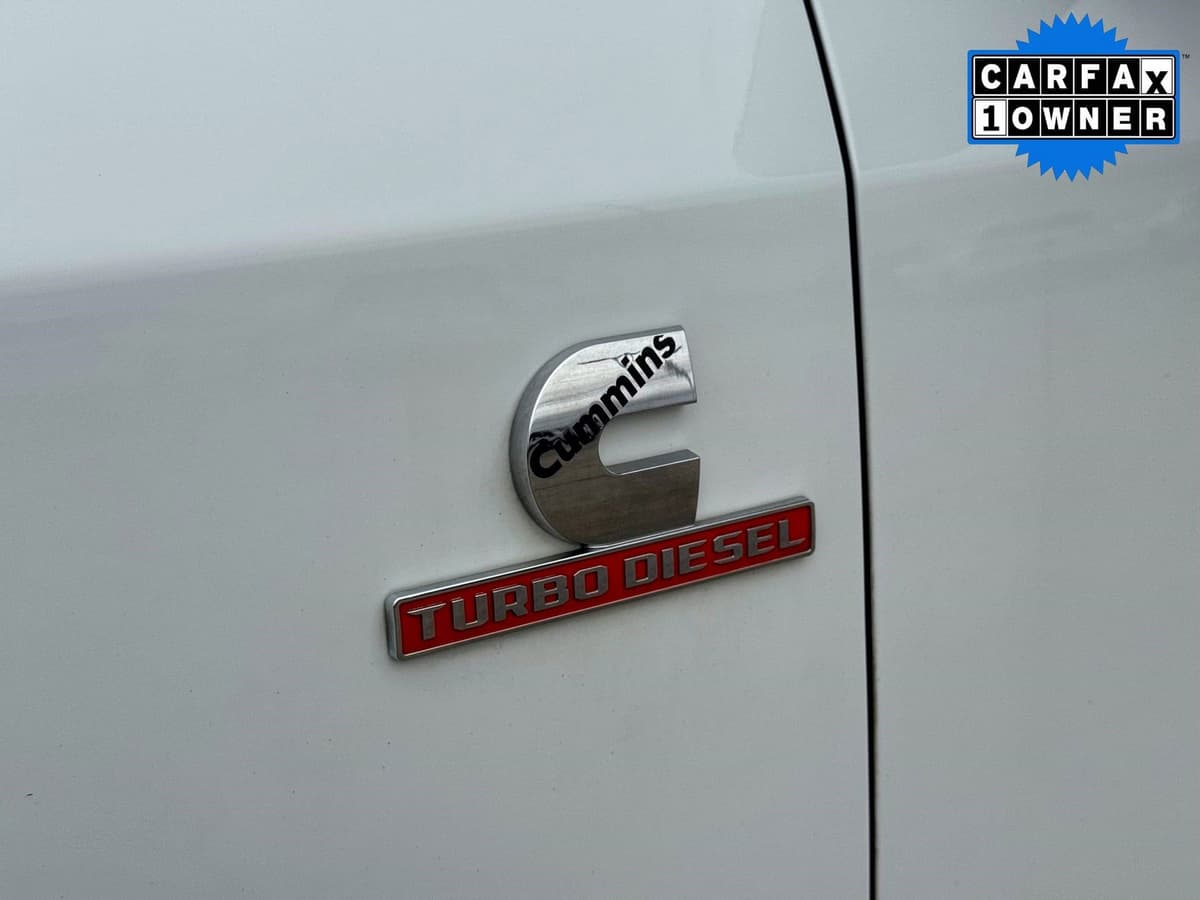 2024 Ram 2500 - Image 3