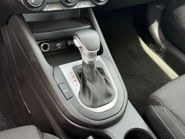 2023 Kia Forte - Image 22