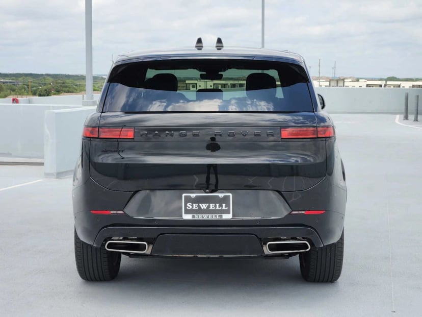 2024 Land Rover Range Rover Sport - Image 6