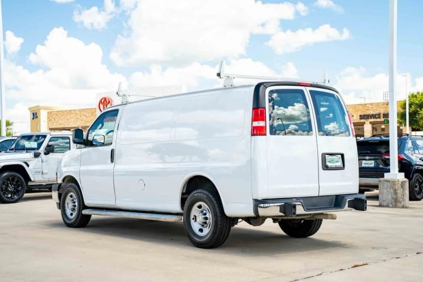 2021 Chevrolet Express 2500 - Image 3