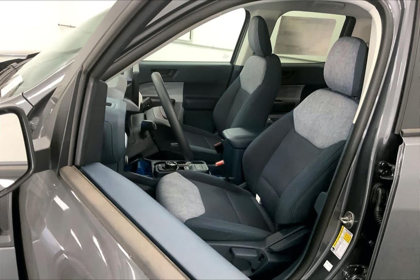 2026 Ford Maverick - Image 8