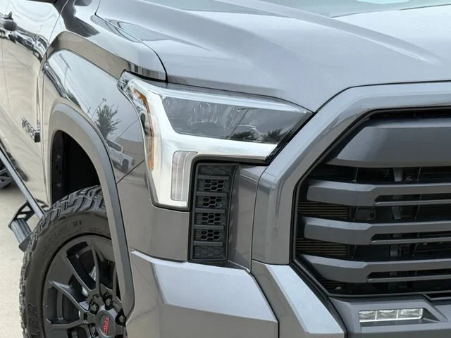 2023 Toyota Tundra - Image 3