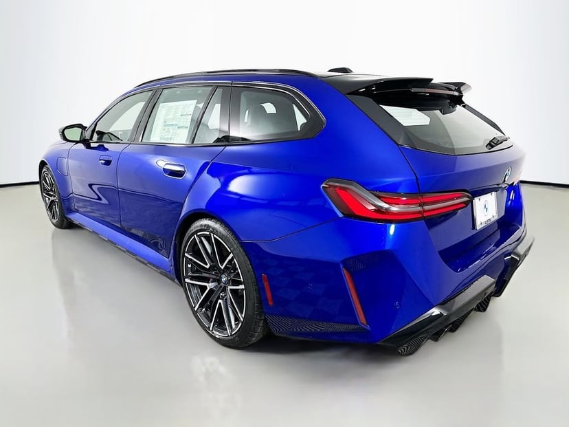 2027 BMW M5 - Image 7