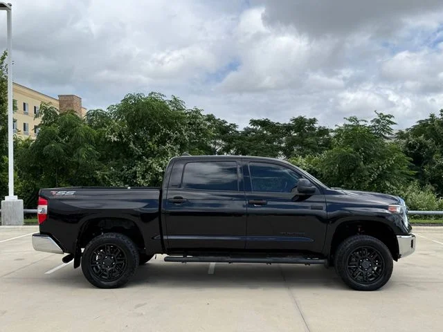 2020 Toyota Tundra - Image 4