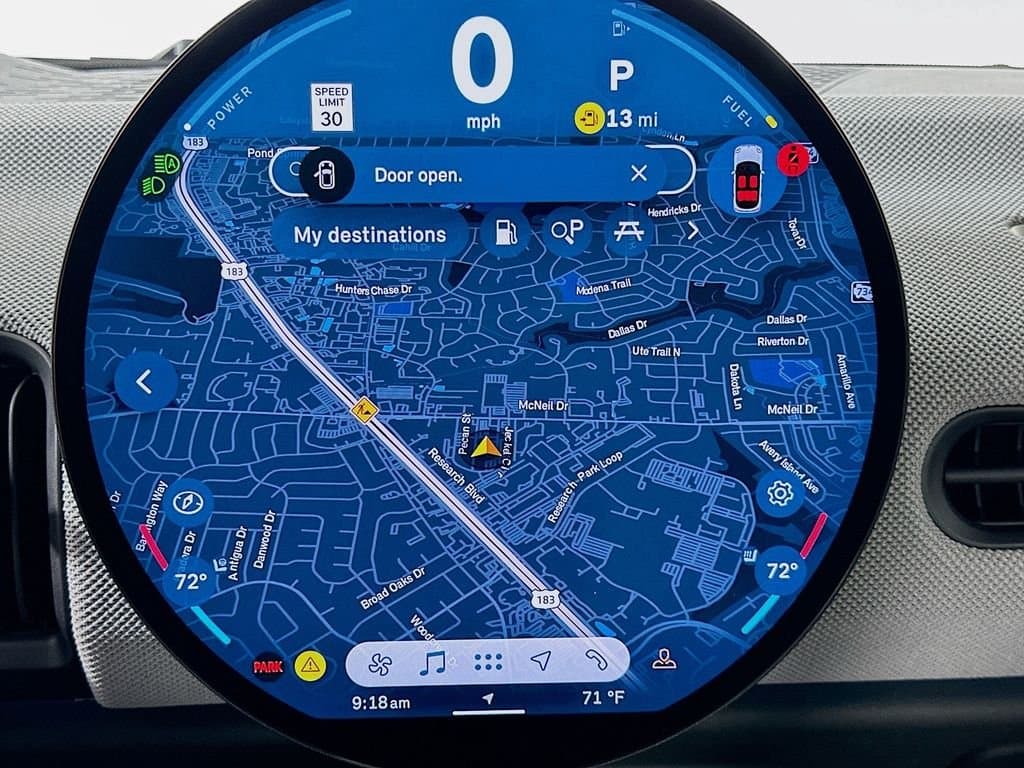 2025 MINI COOPER - Image 13