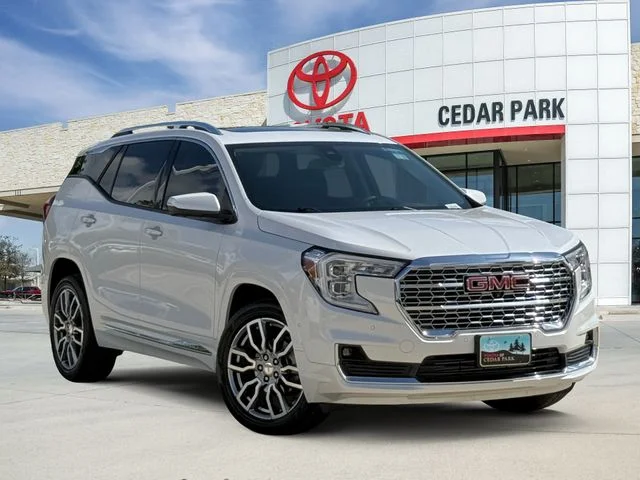 2024 GMC Terrain - Image 1