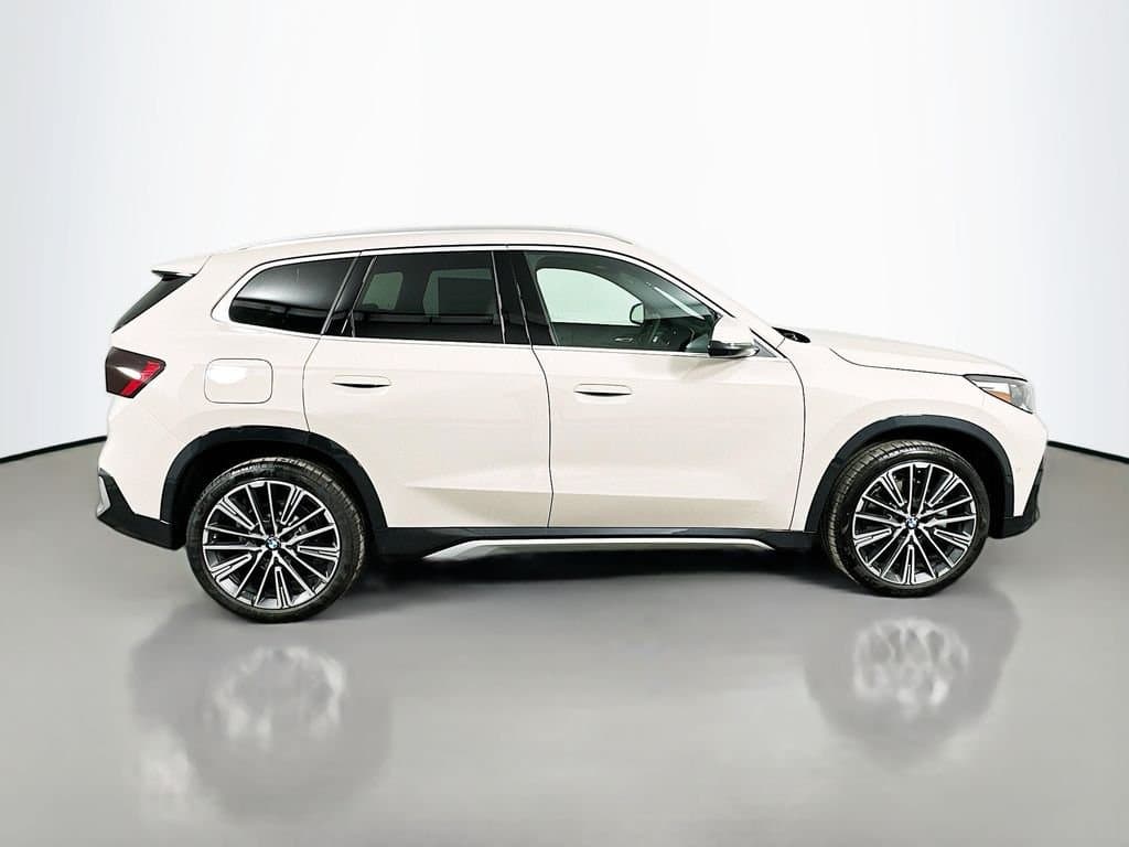 2026 BMW X1 - Image 4