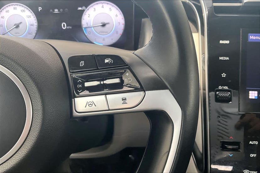 2022 Hyundai Tucson - Image 25