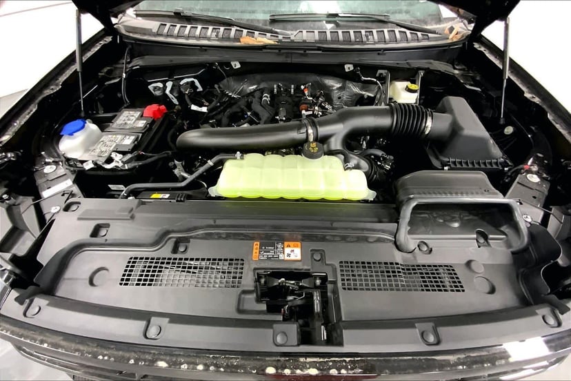 2026 Ford Expedition - Image 15