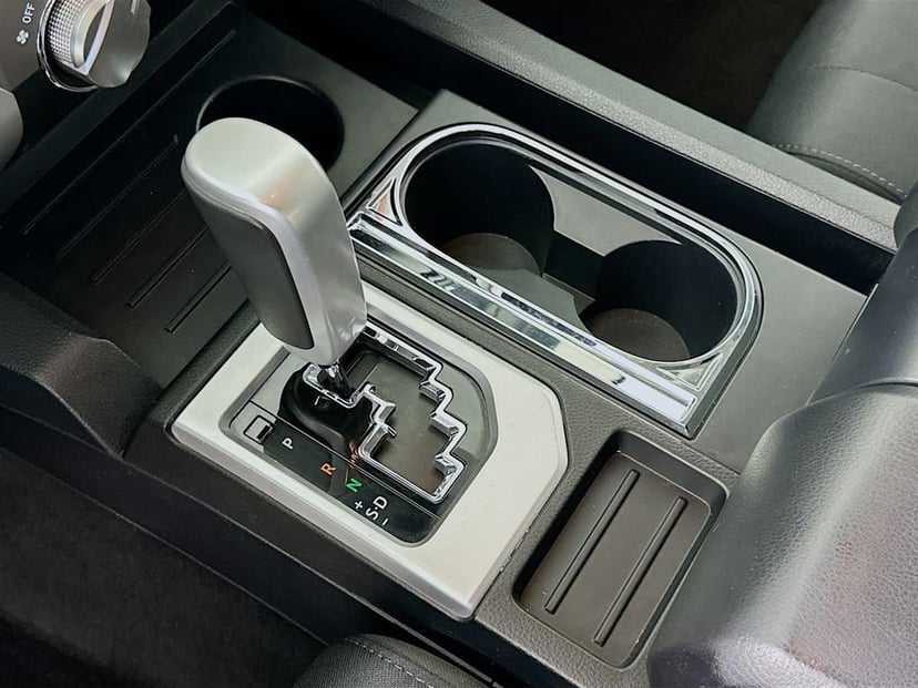 2018 Toyota Tundra - Image 17