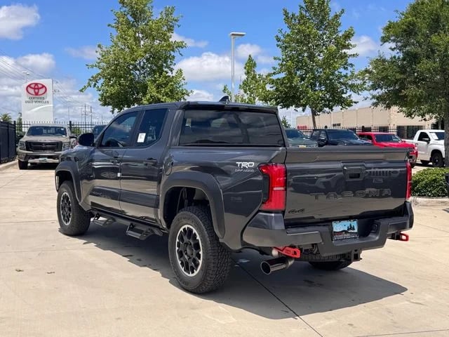 2026 Toyota Tacoma - Image 6