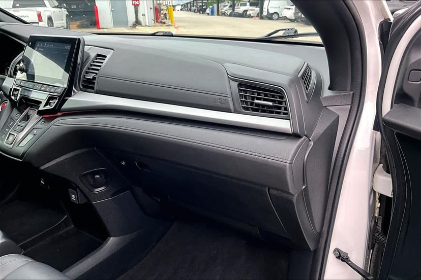 2024 Honda Odyssey - Image 19