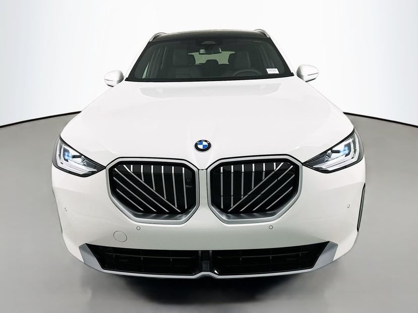 2026 BMW X3 - Image 2