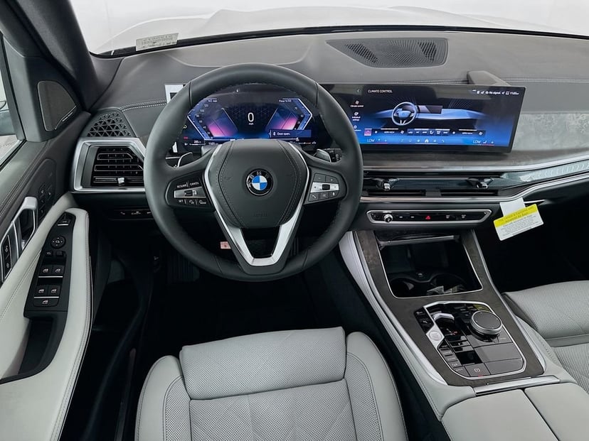 2026 BMW X5 - Image 19