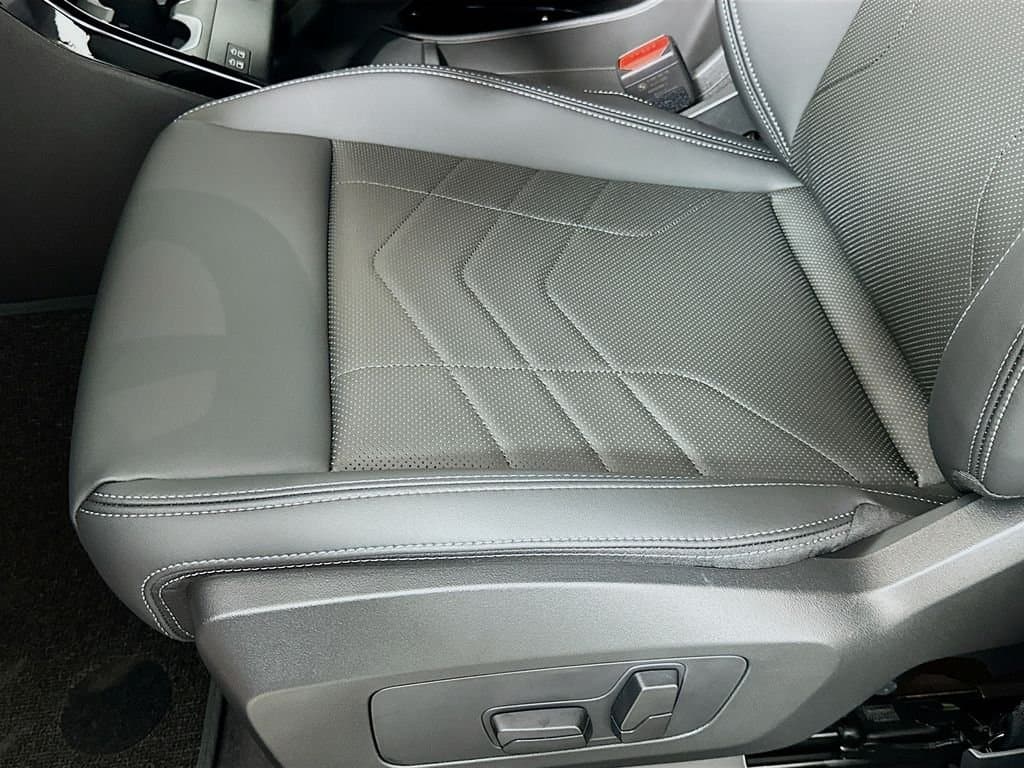 2026 BMW X2 - Image 21