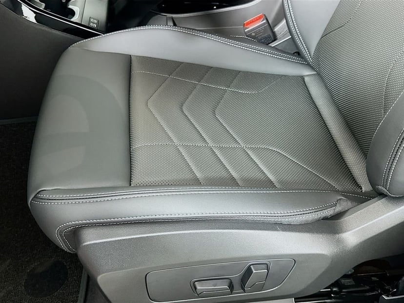 2026 BMW X2 - Image 21