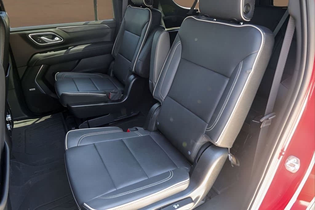 2023 GMC Yukon XL - Image 25