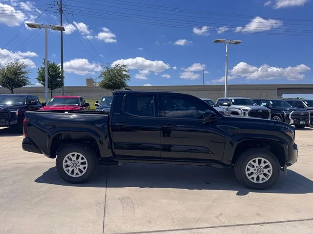 2026 Toyota Tacoma - Image 4