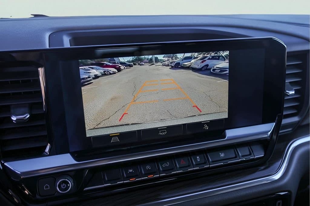 2023 Chevrolet Silverado 1500 - Image 20