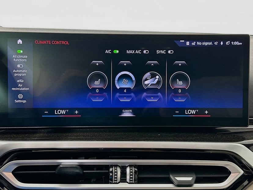 2023 BMW 3 Series - Image 16