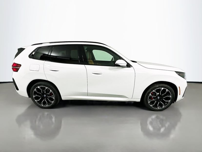 2026 BMW X3 - Image 4