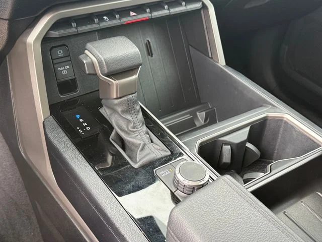 2024 Toyota Tundra - Image 19