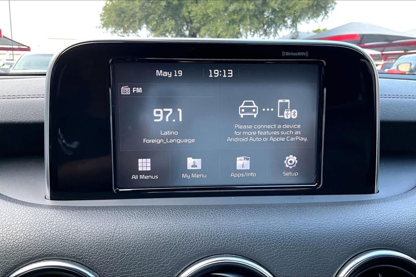 2020 Kia Stinger - Image 31