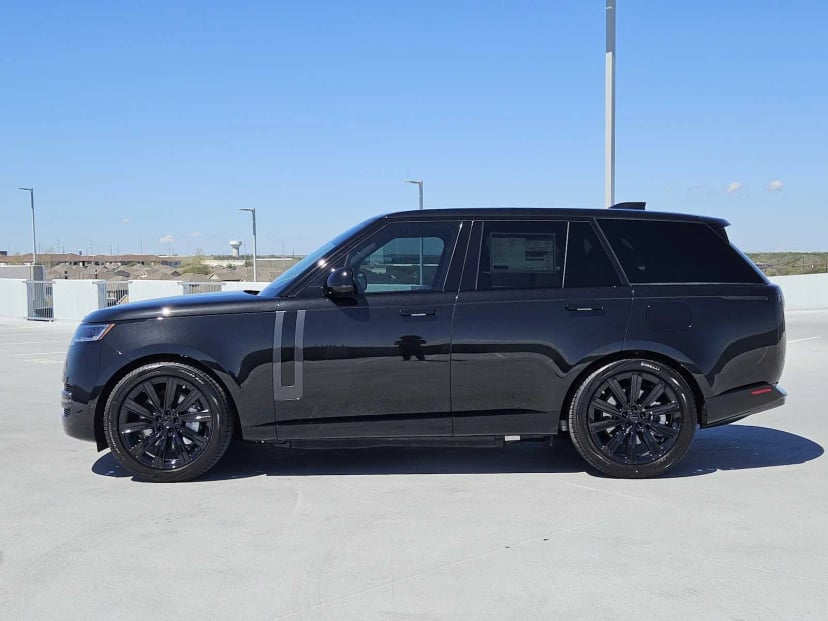 2026 LAND ROVER Range Rover - Image 4