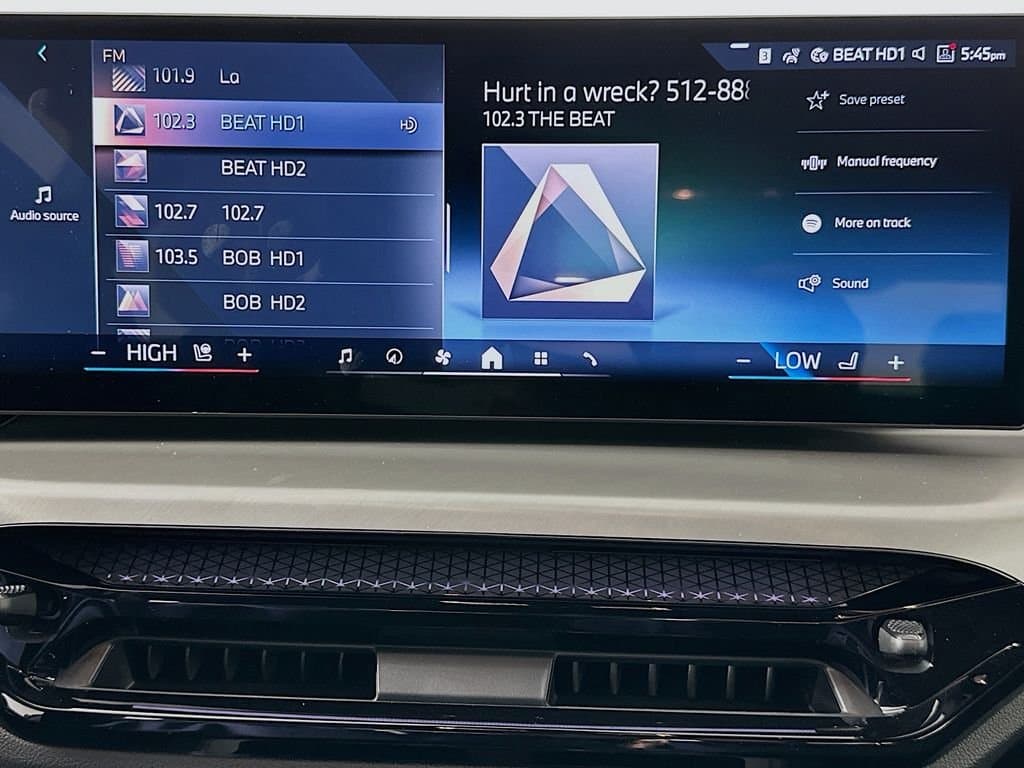 2026 BMW 2 Series - Image 11