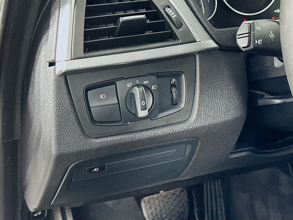 2019 BMW 4 Series - Image 10