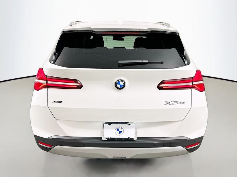 2025 BMW X3 - Image 6