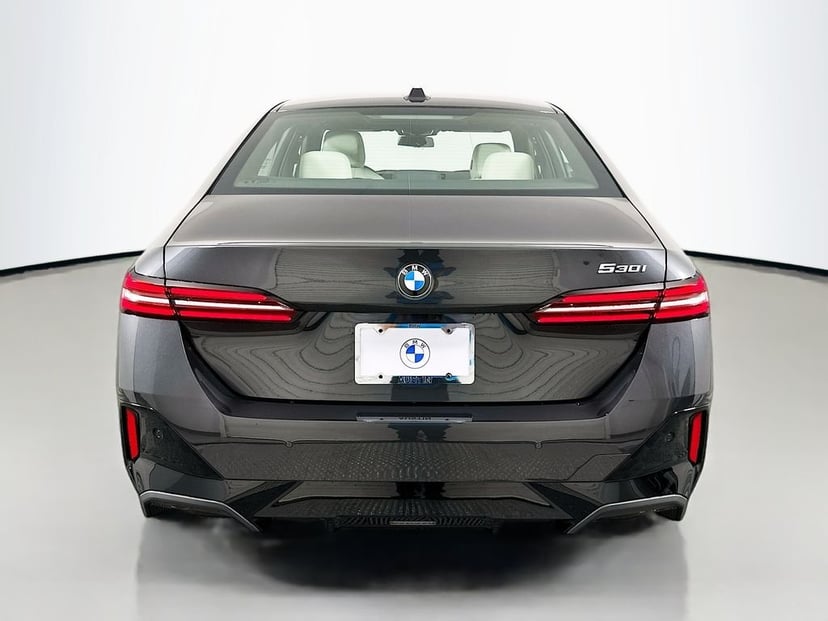 2026 BMW 5 Series - Image 6