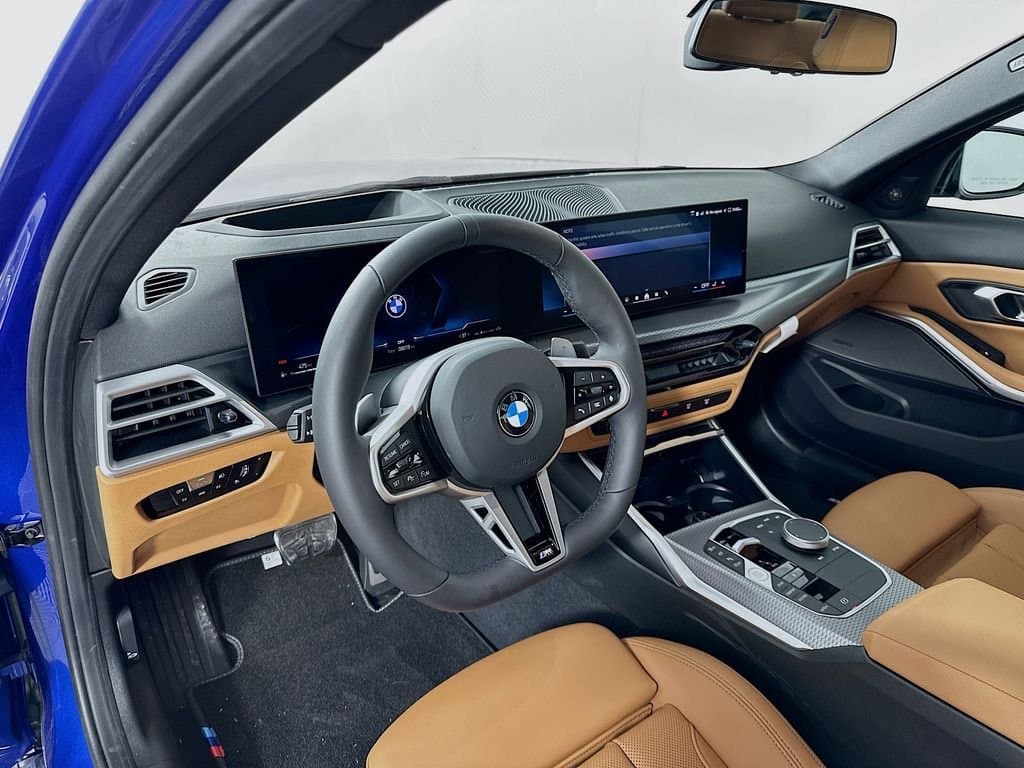 2025 BMW 3 Series - Image 9