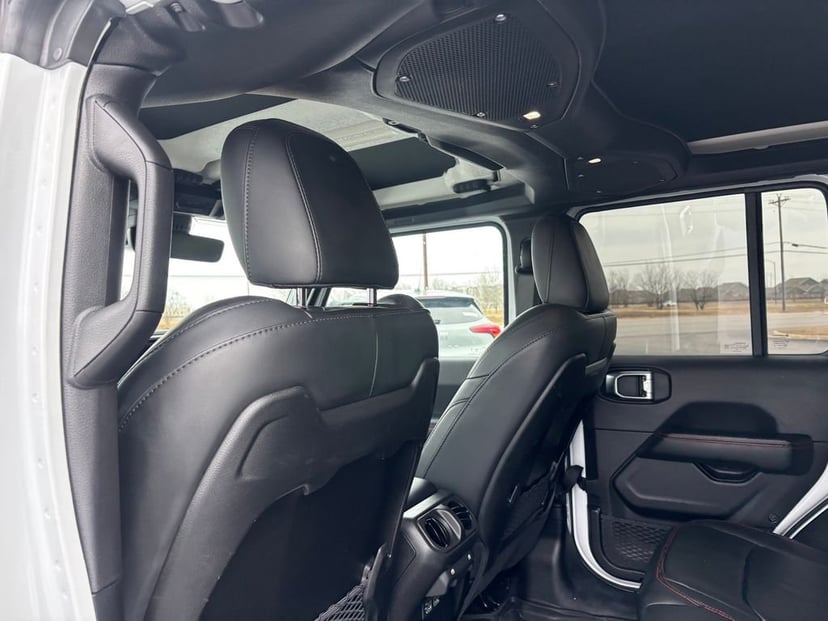 2024 Jeep Wrangler - Image 25