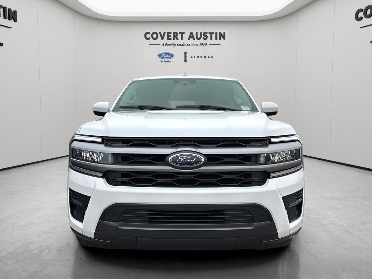 2023 Ford Expedition - Image 8