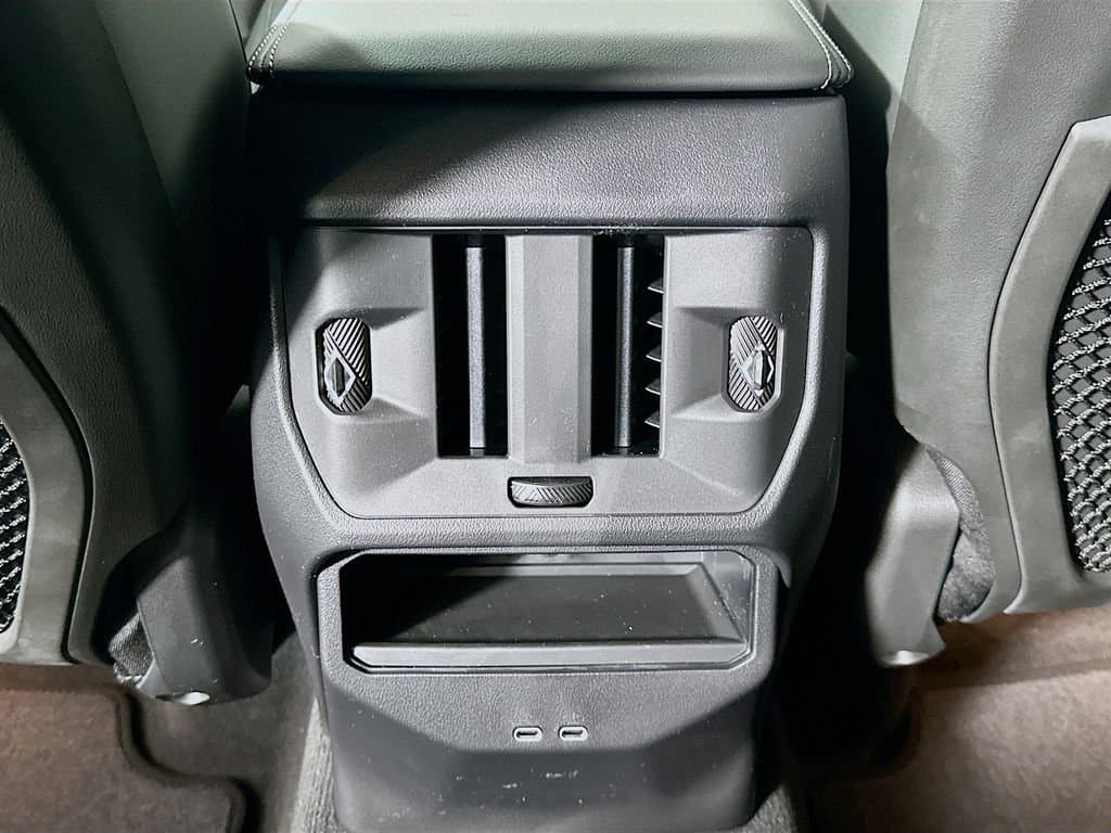 2026 BMW X3 - Image 18