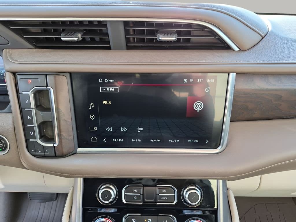 2023 GMC Yukon XL - Image 38