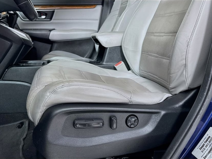 2017 Honda CR-V - Image 25