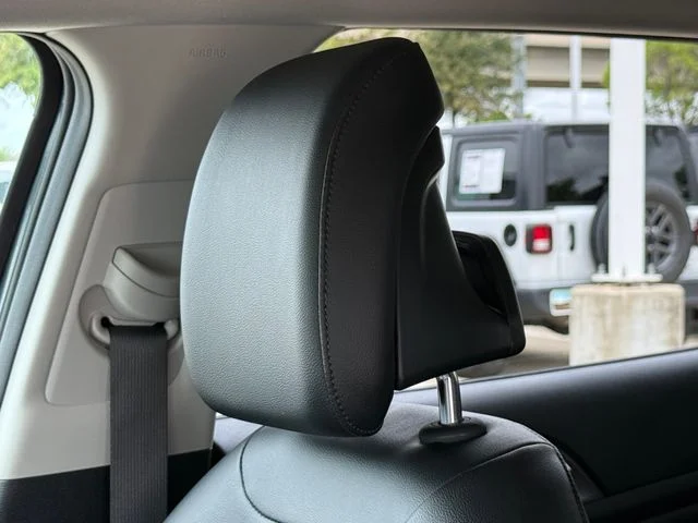 2023 Kia Sportage - Image 16