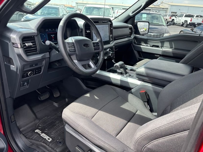 2025 Ford F-150 - Image 7