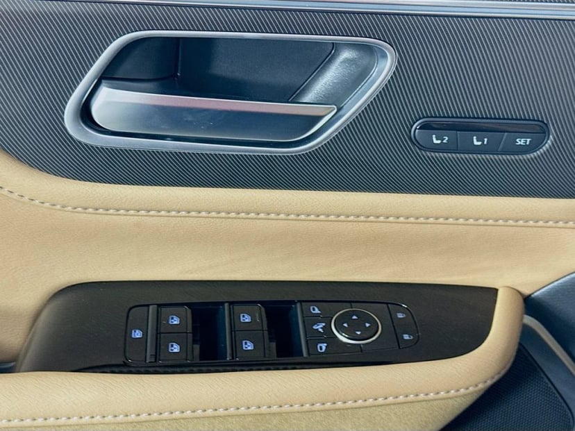 2026 INFINITI QX80 - Image 21
