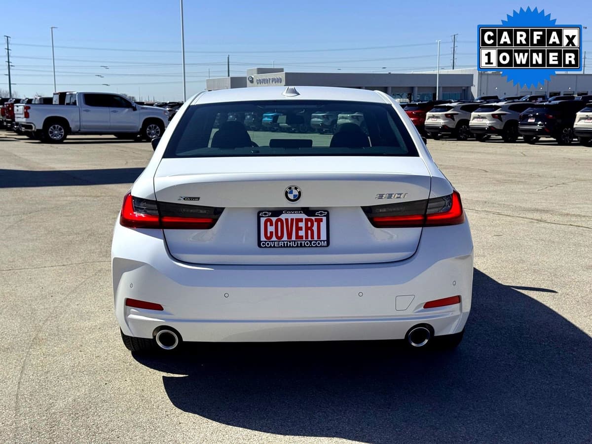 2026 BMW 3 Series - Image 7