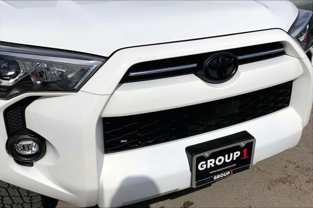 2024 Toyota 4RUNNER - Image 30