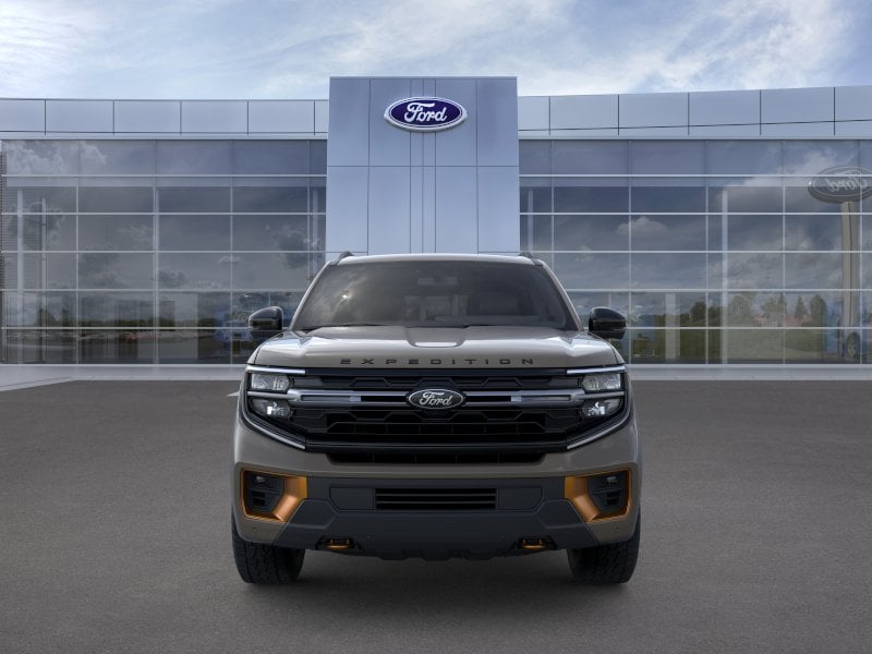 2026 Ford Expedition - Image 18