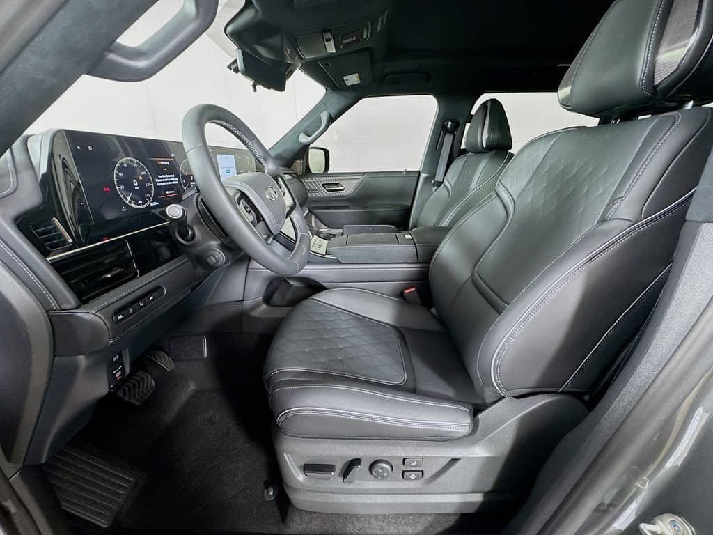 2026 INFINITI QX80 - Image 23