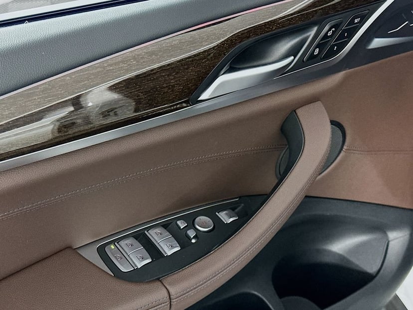 2024 BMW X3 - Image 18