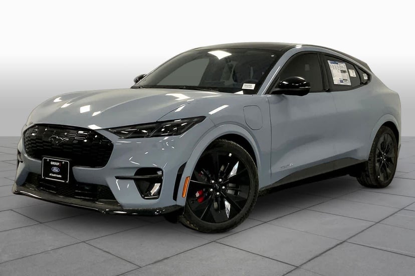 2026 Ford Mustang Mach-E - Image 19