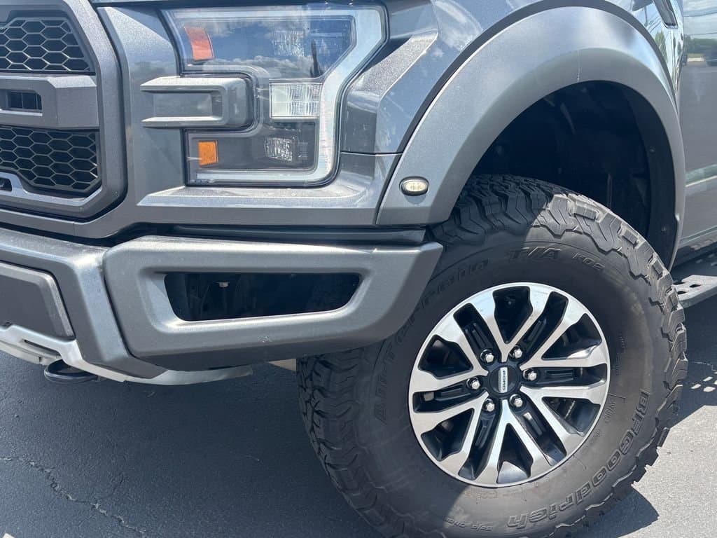 2020 Ford F-150 - Image 2