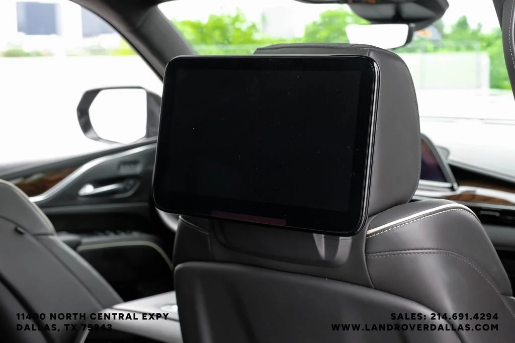 2021 Cadillac Escalade - Image 44