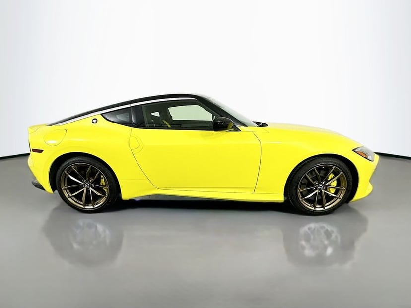 2023 Nissan Z - Image 4